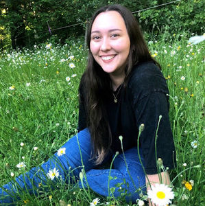 Meet your Posher, Kaila